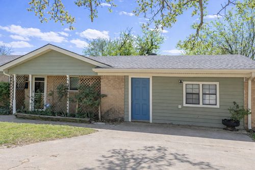 6632 Ellis Rd, Fort Worth, TX, 76112-4108 | Card Image
