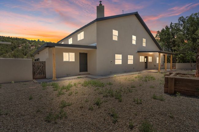 7 Corte De Canoncito, House other with 5 bedrooms, 4 bathrooms and null parking in Cedar Crest NM | Image 84
