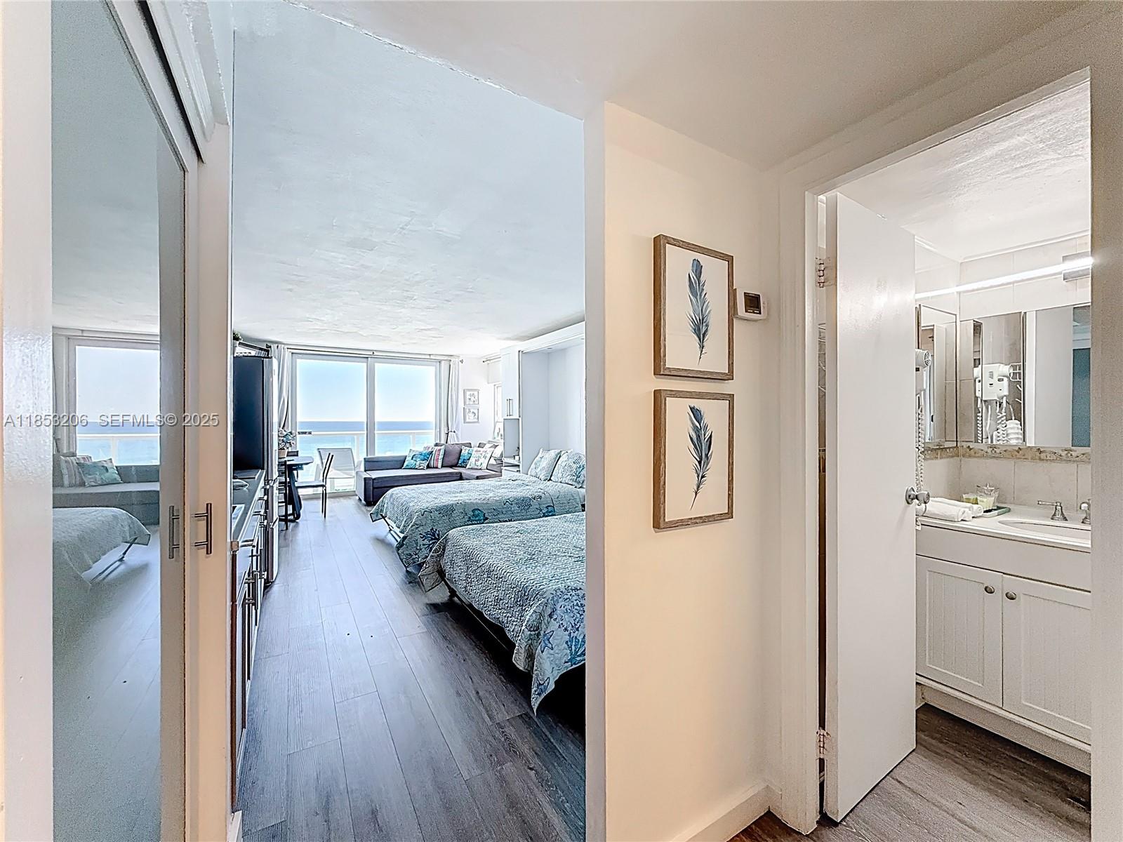 Residential Lease in Sunny Isles Beach 3