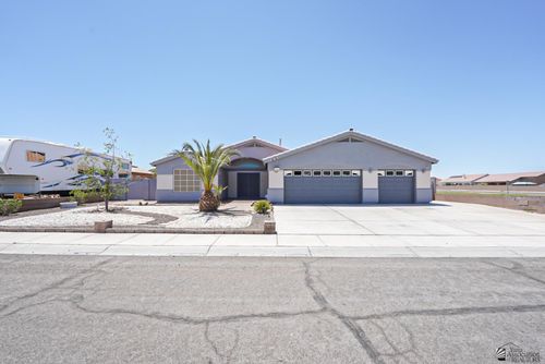 10531 E 38th Ln, Yuma, AZ, 85365-7073 | Card Image