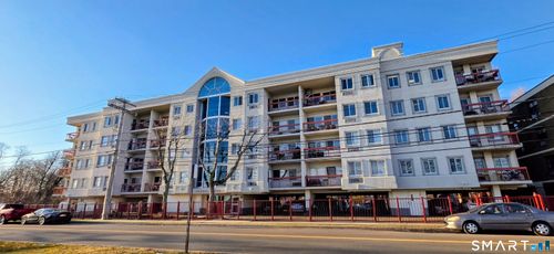 unit-212-850 Atlantic St, Bridgeport, CT, 06604-5272 | Card Image