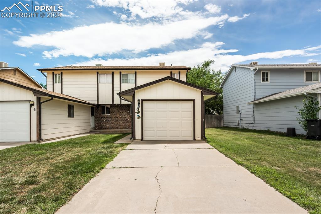 Castle Royal Dr, Pueblo, CO 81005