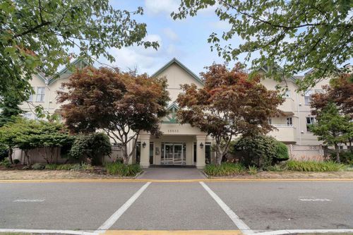 211-12633 72 Ave, Surrey, BC, V3W0A4 | Card Image