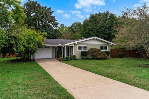 522 Parkside Dr, Lexington, KY, 40505-1727 | Card Image