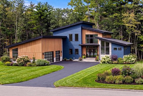 6 Whistle Hill, Salem, NH, 03079 | Card Image