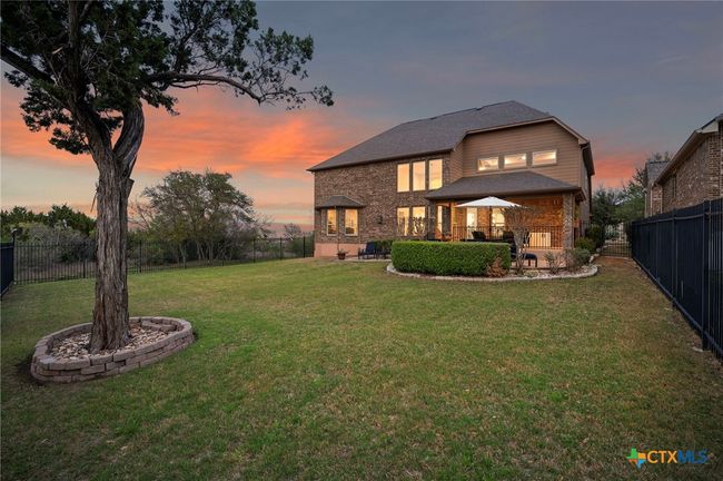 182 Emma Loop, House other with 4 bedrooms, 4 bathrooms and null parking in Austin TX | Image 33