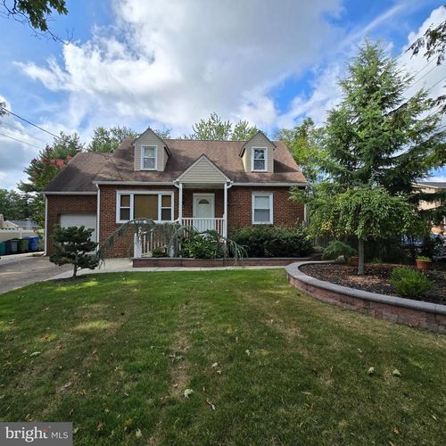 7 E Tampa Ave, CHERRY HILL, NJ, 08034-2074 | Card Image