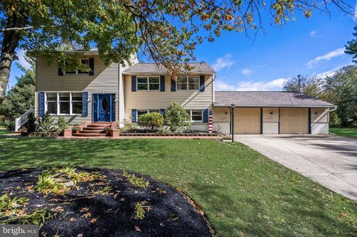 633 Orchard Way, Mount Laurel, NJ, 08054 | Card Image