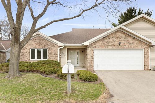 7204 Saukdale Drive, Madison, WI, 53717 | Card Image