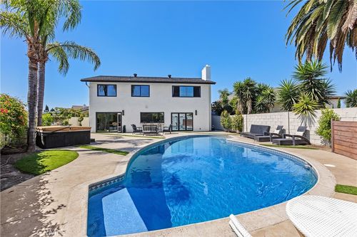 3550 Goldenrod Cir, Seal Beach, CA, 90740-3119 | Card Image