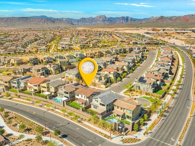 Birds eye view of property with a mountain view and a residential view | Image 63