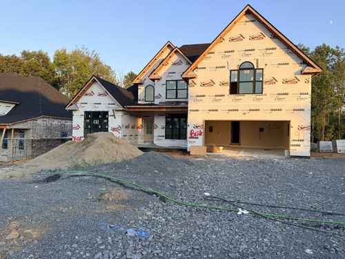 179 Young Ln, Pleasant View, TN, 37146-2403 | Card Image