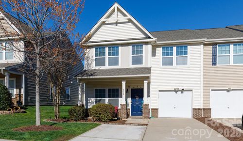 814 Summerlake Dr, Fort Mill, SC, 29715-0022 | Card Image