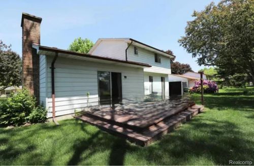 1014 Birchwood Dr, Flushing, MI, 48433-1408 | Card Image