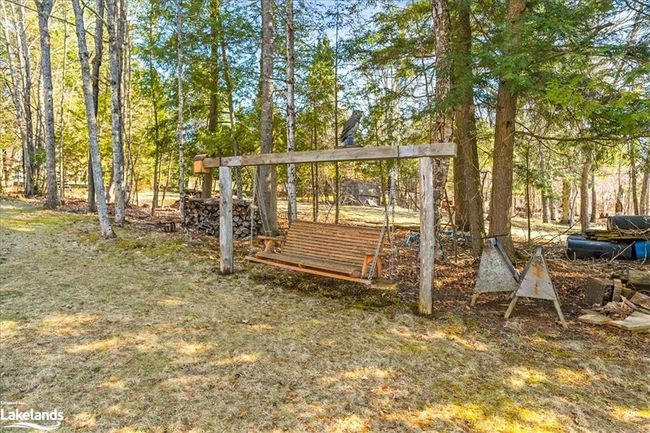 1083 Steeplechase Dr, House other with 3 bedrooms, 2 bathrooms and 10 parking in Algonquin Highlands ON | Image 39