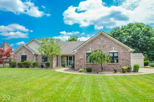 8339 Hill Gail Dr, Indianapolis, IN, 46217-4812 | Card Image