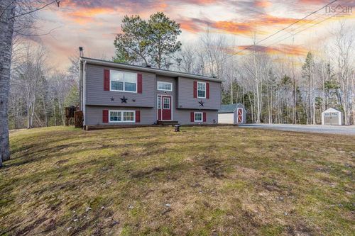 20 Huron Crt, Meadowvale, NS, B0P1R0 | Card Image
