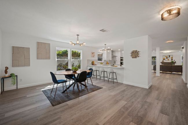 1915 Hollow Ridge Dr, House other with 4 bedrooms, 2 bathrooms and 2 parking in Cedar Park TX | Image 5