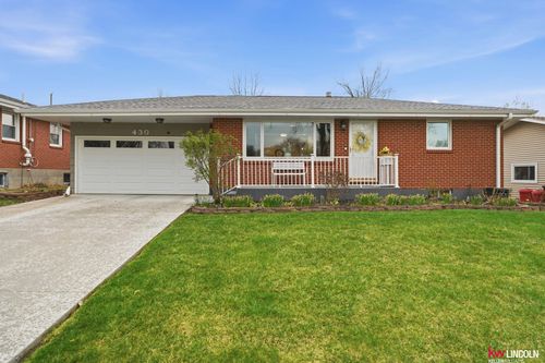 430 Indian Road, Lincoln, NE, 68505 | Card Image