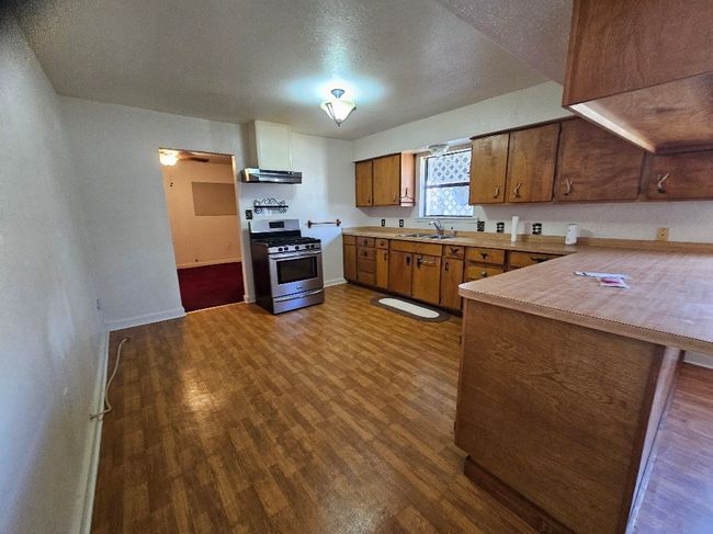 212 N Barron Rd, House other with 3 bedrooms, 2 bathrooms and null parking in Covington TX | Image 7