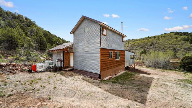7465 Uncompahgre Divide Rd, Home with 3 bedrooms, 1 bathrooms and null parking in Whitewater CO | Image 6