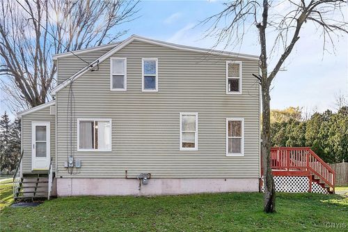 201 Lakeland Ave, Syracuse, NY, 13209-1424 | Card Image