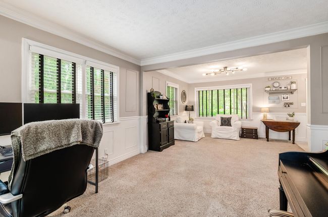 146 N Roosevelt Ave, House other with 3 bedrooms, 2 bathrooms and null parking in Bexley OH | Image 12