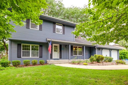 400 Seafarer Dr, Third Lake, IL, 60030-2609 | Card Image
