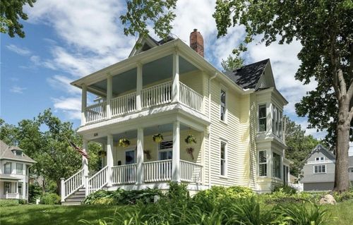 826 2nd St, Hudson, WI, 54016-1529 | Card Image