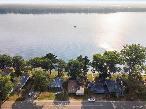 6111 Loud Dr, Oscoda, MI, 48750-9678 | Card Image