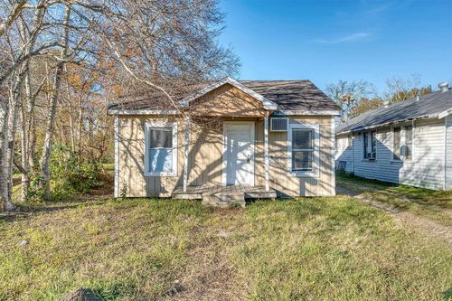 2420 Euclid St, Beaumont, TX, 77705-1611 | Card Image