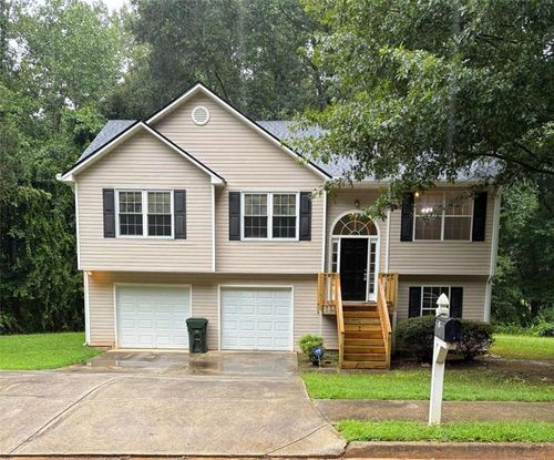 40 Wynfield Dr, Covington, GA, 30016-8642 | Card Image