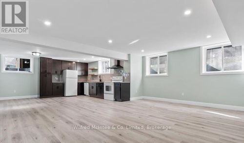 557 Mary St, Brussels, ON, N0G1H0 | Card Image