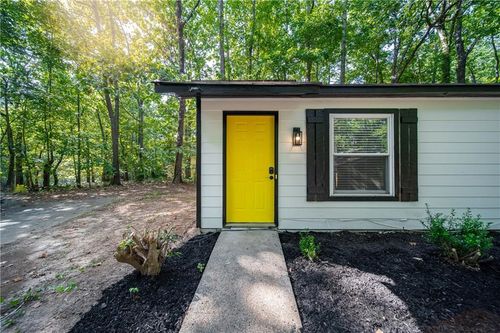 690 Bellemeade Dr Sw, Marietta, GA, 30008-3688 | Card Image