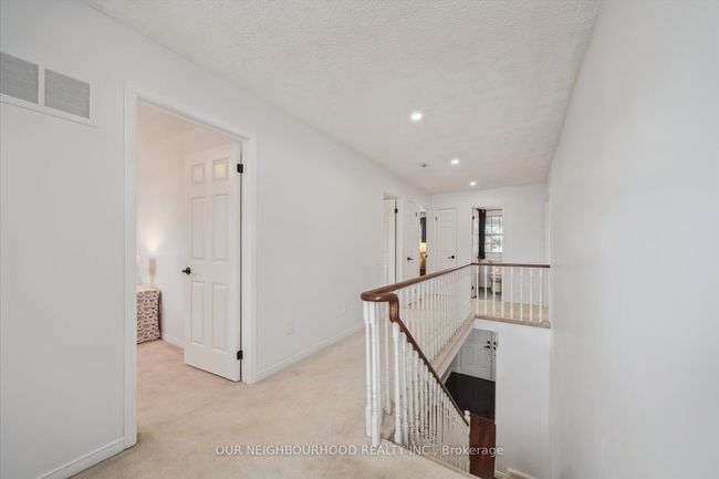 890 Royal Orchard Dr, House other with 4 bedrooms, 4 bathrooms and 4 parking in Oshawa ON | Image 21