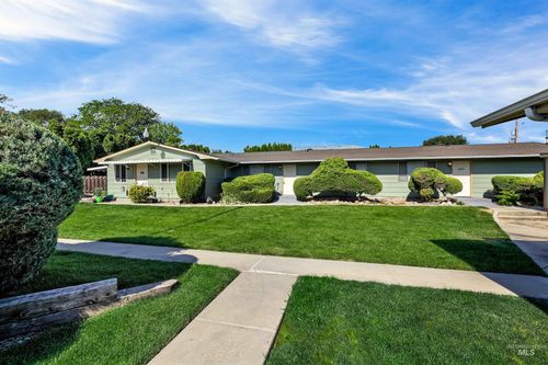 1715 Willow St, Caldwell, ID, 83605-5995 | Card Image