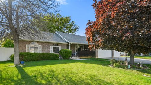 864 S 900 E, Spanish Fork, UT, 84660-2548 | Card Image