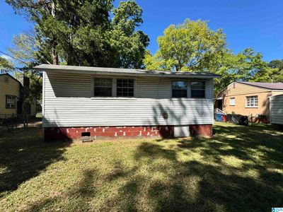 717 39 Th Place, House other with 2 bedrooms, 1 bathrooms and null parking in FAIRFIELD AL | Image 2