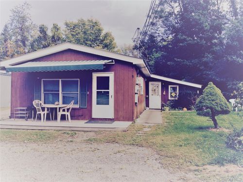 2-8068 Albany Post Rd, Red Hook, NY, 12571-2162 | Card Image