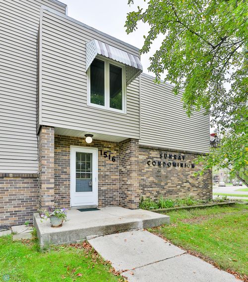 apt-6-1516 19 1/2 St S, Moorhead, MN, 56560-4748 | Card Image
