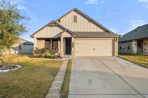 501 Kyra Ln, Taylor, TX, 76574-4531 | Card Image