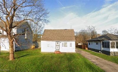 7262 Free Avenue, House other with 3 bedrooms, 1 bathrooms and null parking in Bedford OH | Image 3