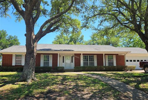 3201 Nashville Ave, Greenville, TX, 75402-6360 | Card Image