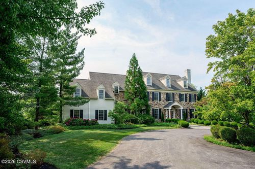 303 Jonathan Rd, Lewisburg, PA, 17837-8072 | Card Image