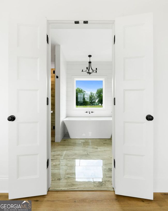 284 Community House Rd, House other with 4 bedrooms, 4 bathrooms and 2 parking in Barnesville GA | Image 23