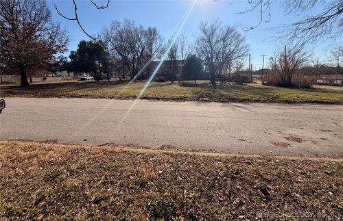 720 N Denver Ave, Tulsa, OK, 74106-5134 | Card Image