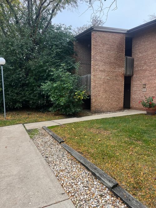 2b-6012 Lake Dr, Lisle, IL, 60532-3052 | Card Image
