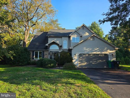 102 Steffens Blvd, CAMDEN WYOMING, DE, 19934-9652 | Card Image