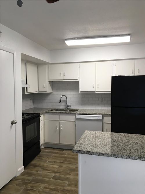 apt-1303-5625 Antoine Dr, Houston, TX, 77091-4402 | Card Image