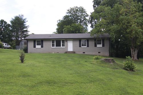 304 Hilldale Ln, Clarksville, TN, 37043-4613 | Card Image